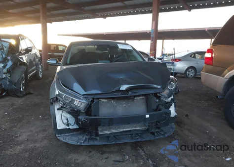 2023 Kia Forte Lx z USA, uszkodzony, nr VIN 3KPF24AD9PE685646